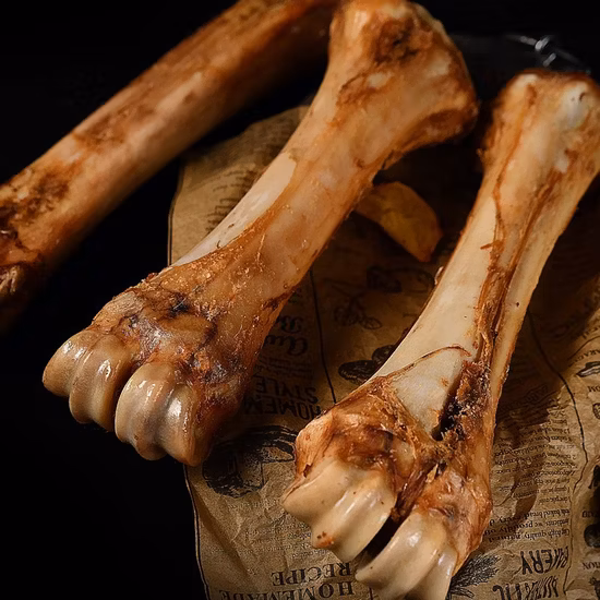 Homemade Dog Teething Sticks Cow Wrist Bone Golden Retriever Puppies Are Really Bite-Resistant Calcium Supplements and Bad Breath Snacks Cow Bones